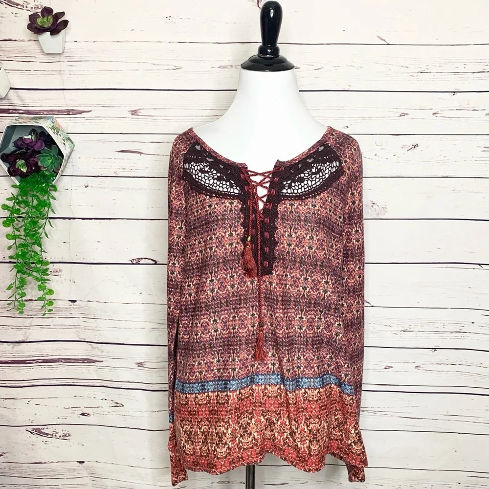 Vintage America Boho Lace Up Lara Top Long Sleeve Size Medium Red & Blue - Picture 3 of 7
